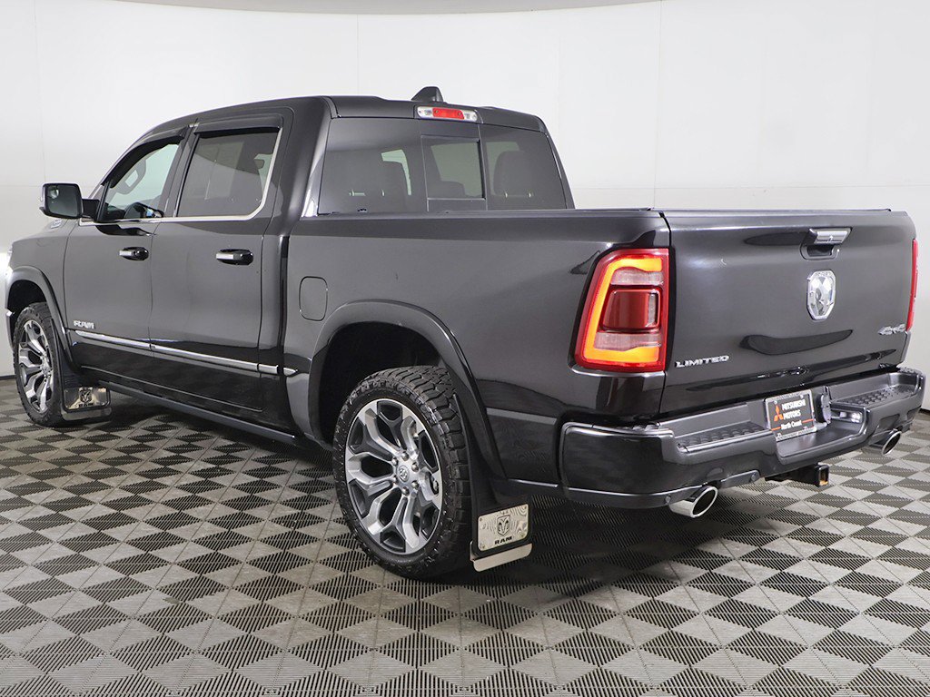 Used 2022 RAM 1500 Limited w/ Body-Colour Bumper Group AWD/4WD image 11