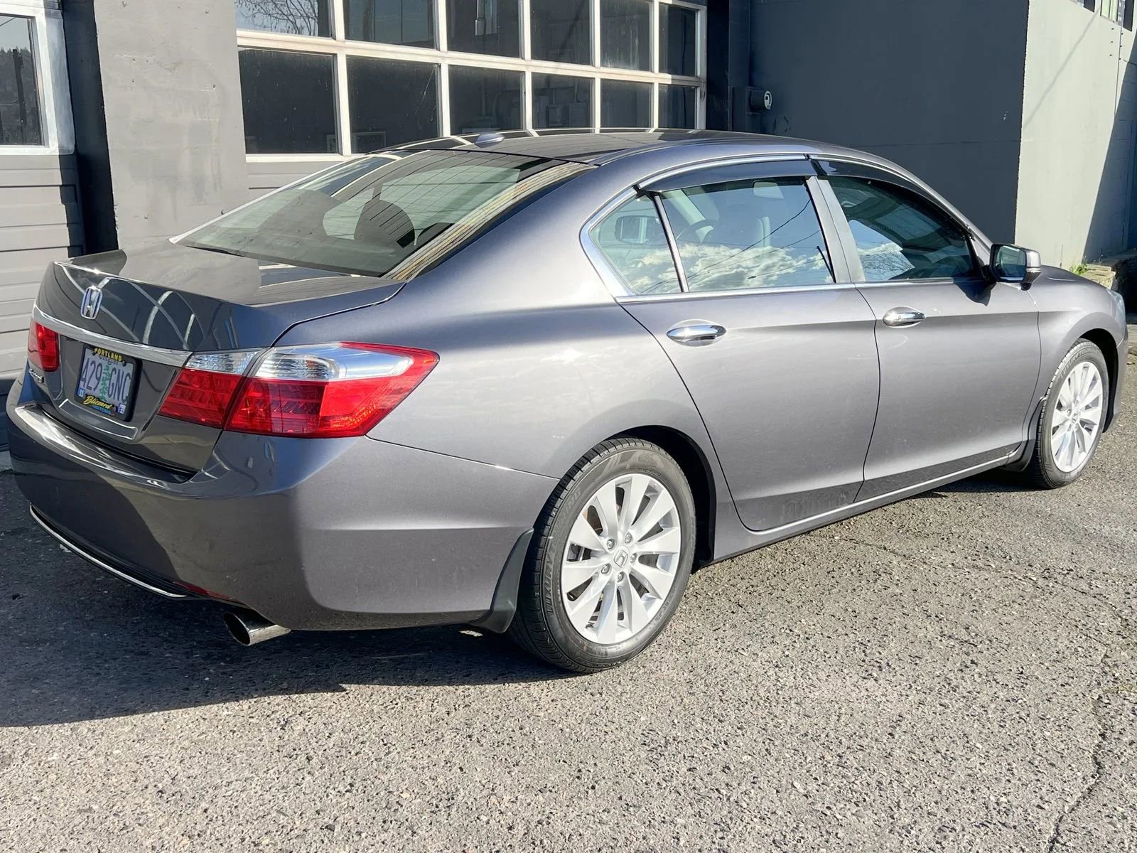 Used 2013 Honda Accord EX-L image 6