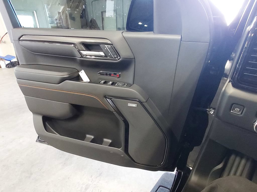 Used 2022 GMC Sierra 1500 AT4 w/ AT4 Premium Package AWD/4WD image 27