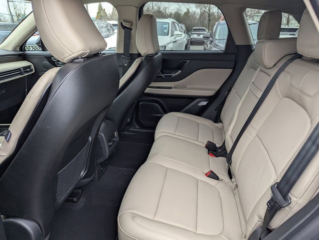 New 2026 Lincoln Corsair Reserve image 12