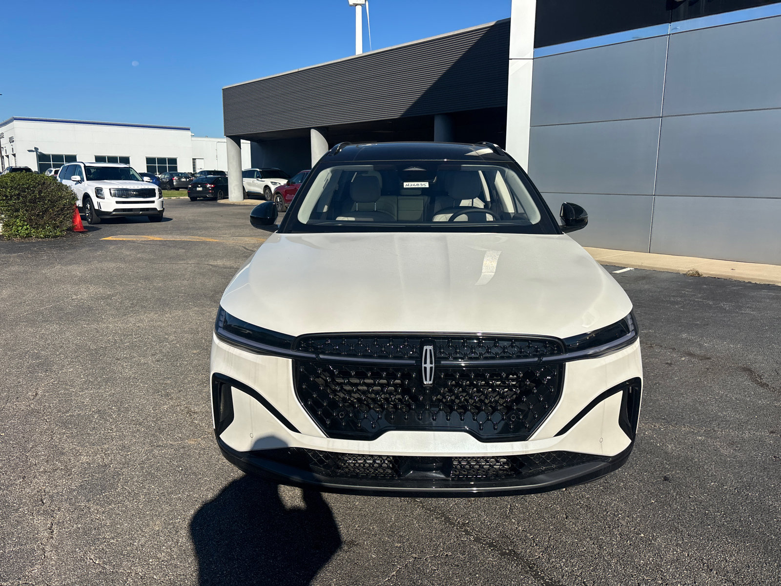 New 2026 Lincoln Nautilus Reserve AWD/4WD image 2
