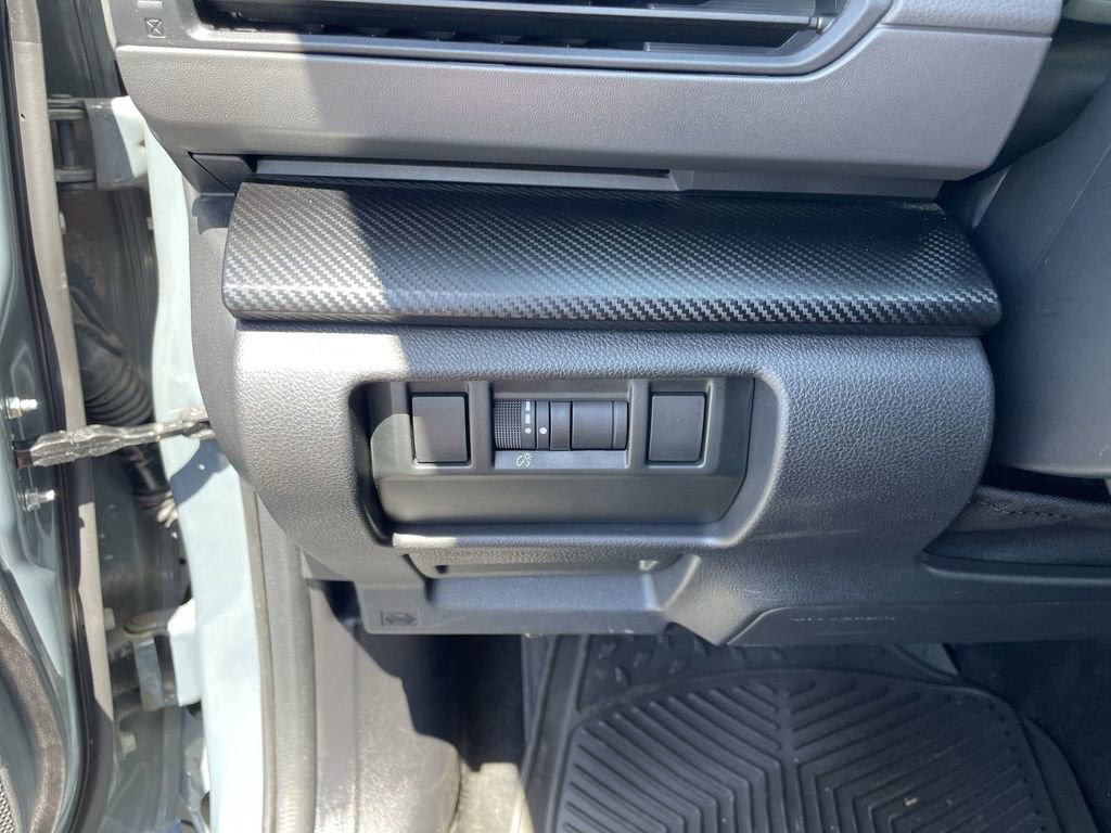 Certified 2024 Subaru Crosstrek 2.0i Premium AWD/4WD image 19