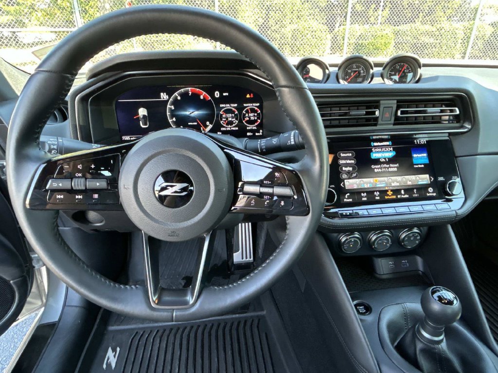 Used 2024 Nissan Z Performance w/ Floor Mat Package RWD image 39