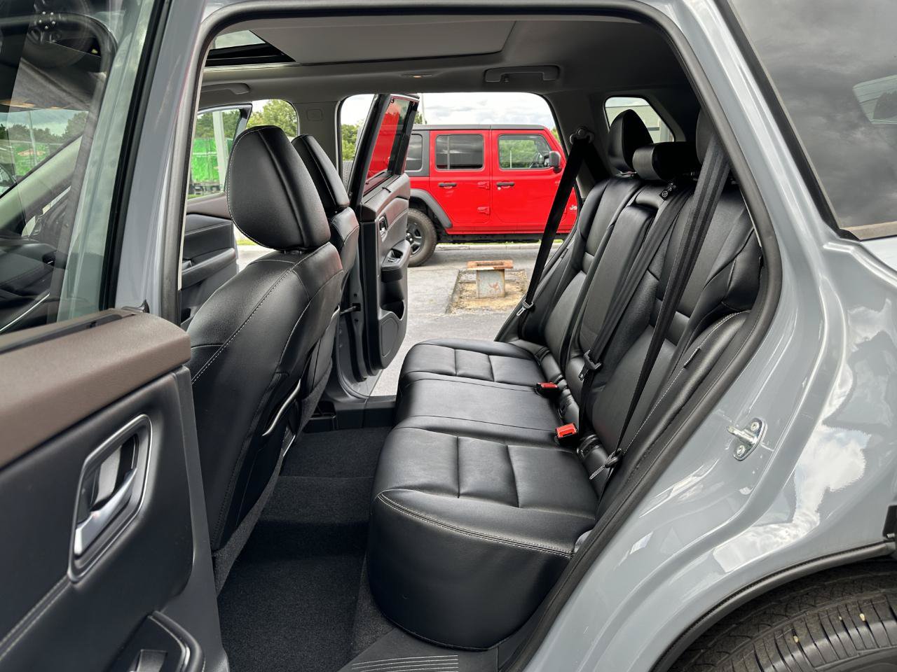 Used 2021 Nissan Rogue SL FWD image 30