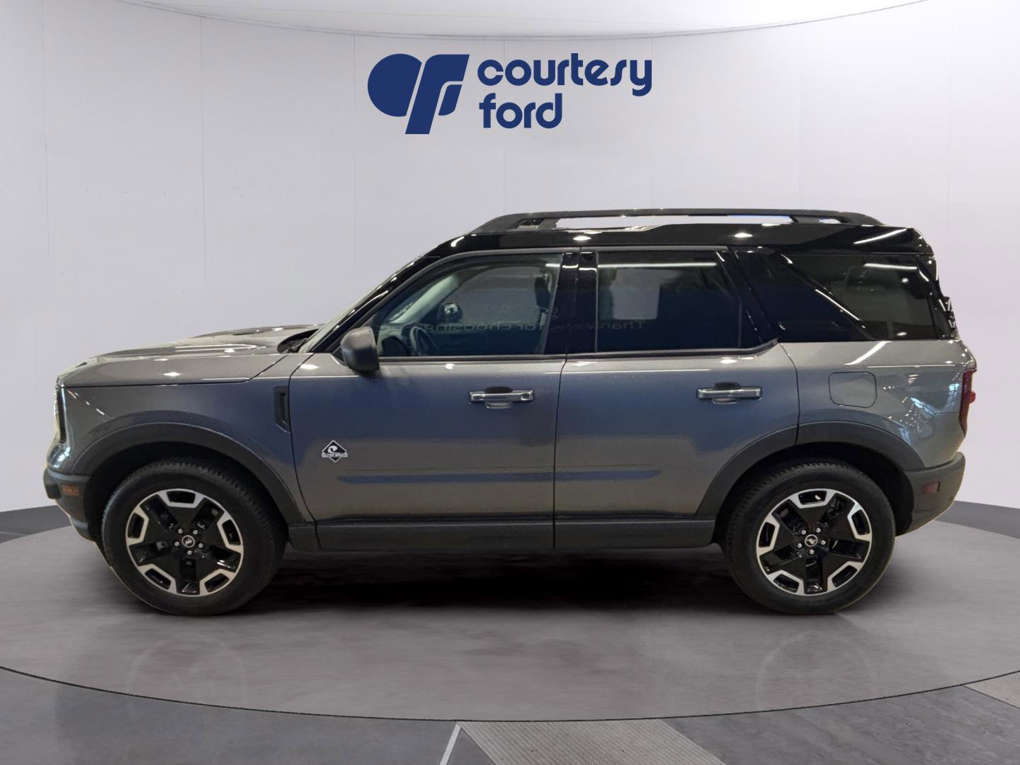 Certified 2023 Ford Bronco Sport Outer Banks w/ Tech Package image 5