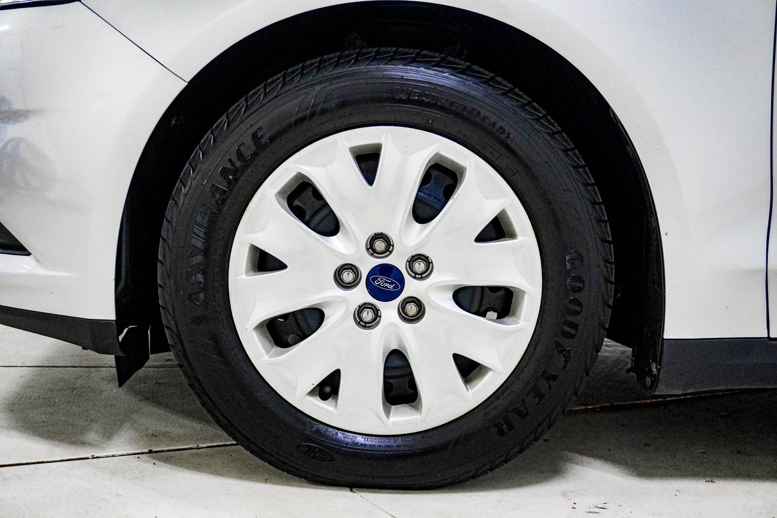 Used 2014 Ford Fusion S FWD image 14