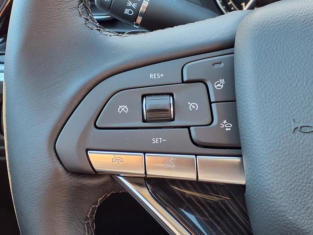 New 2025 Cadillac XT6 Premium Luxury w/ LPO, Floor Liner Package AWD/4WD image 21