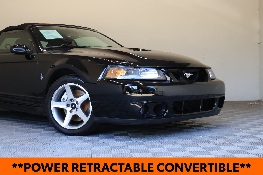 Used 2003 Ford Mustang Cobra RWD image 3