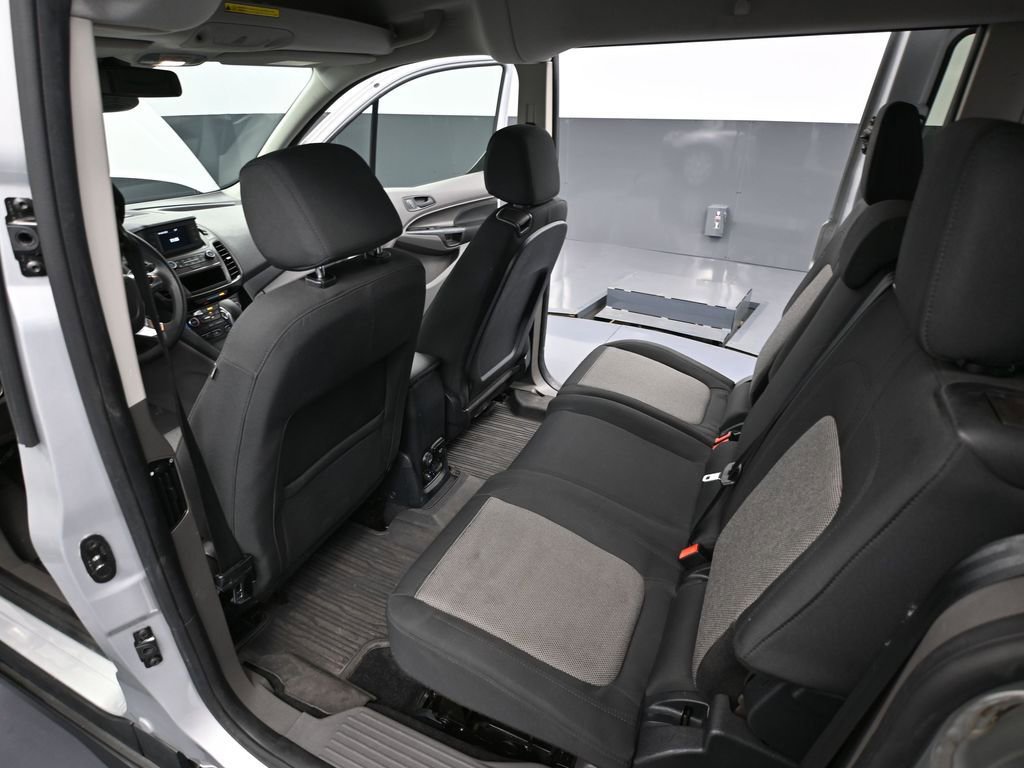 Used 2021 Ford Transit Connect XL image 34