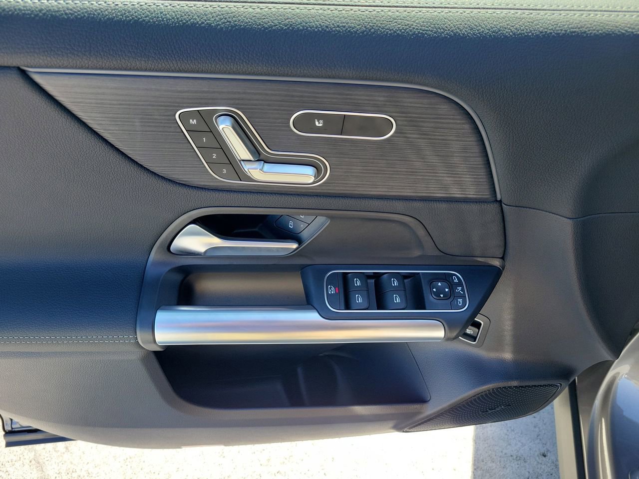 New 2026 Mercedes-Benz GLA 250 GLA 250 image 18