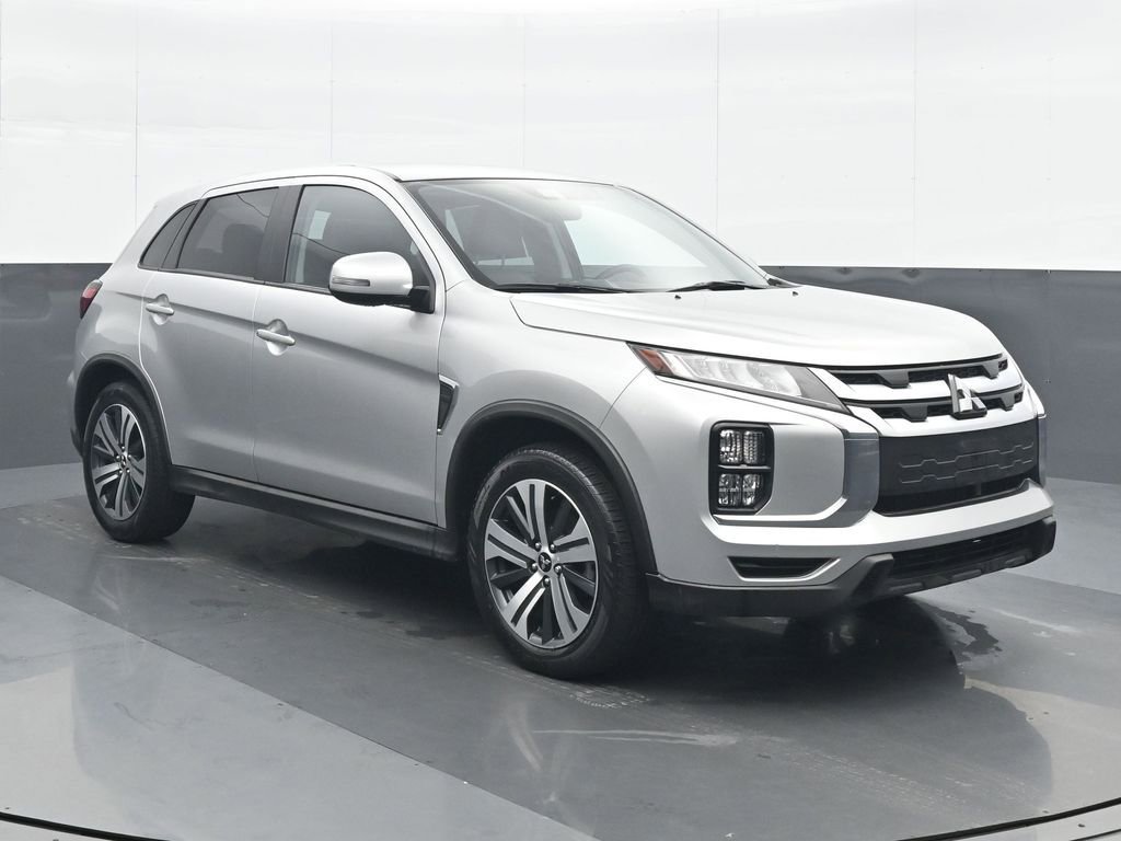 Used 2024 Mitsubishi Outlander Sport SE image 9