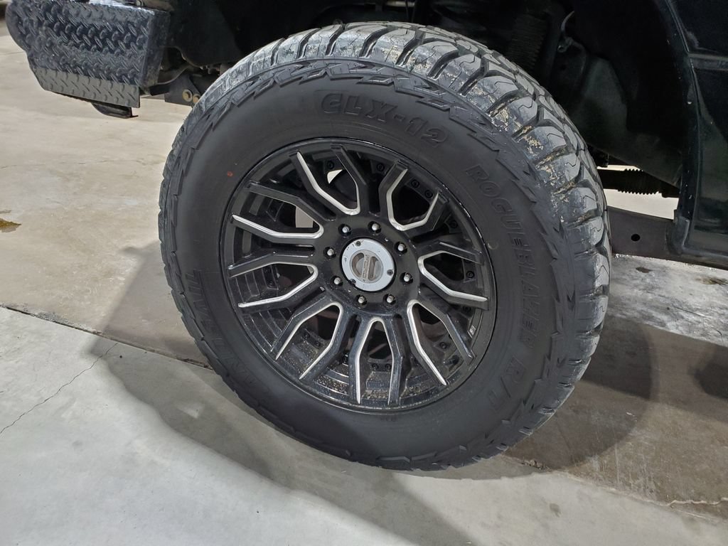 Used 2019 Ford F250 Platinum w/ Platinum Ultimate Package AWD/4WD image 45