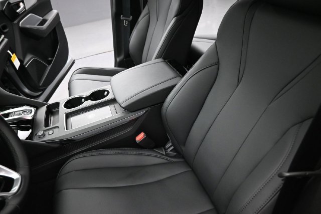 New 2026 Acura MDX SH-AWD image 13