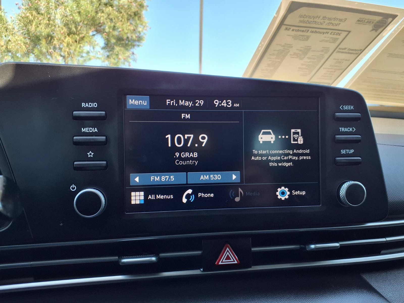 Certified 2023 Hyundai Elantra SE FWD image 23
