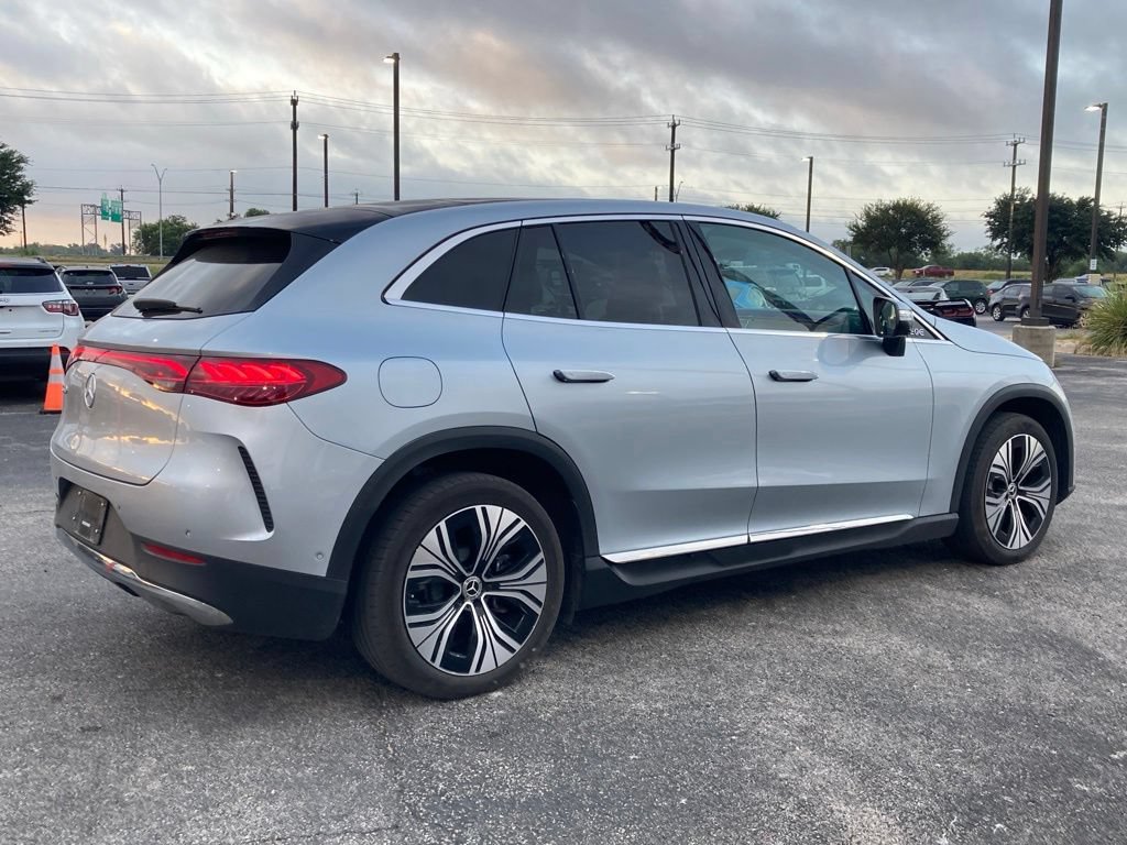 Used 2025 Mercedes-Benz EQE 350+ SUV image 5