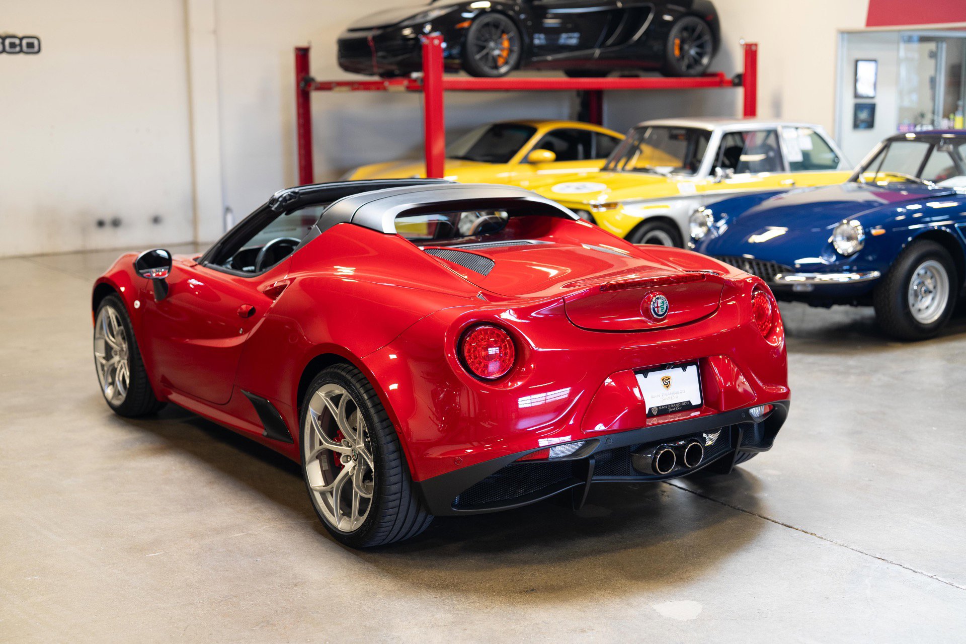 Used 2018 Alfa Romeo 4C Spider w/ Convenience Group - Spider image 7