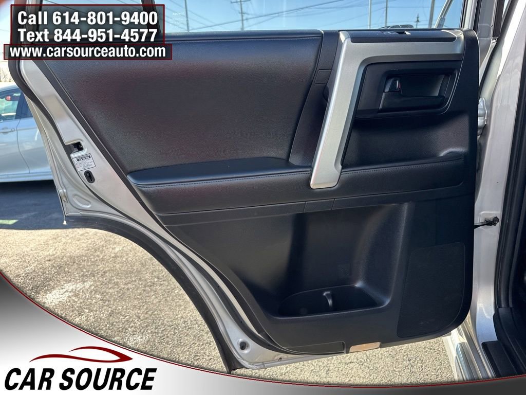 Used 2010 Toyota 4Runner Limited image 26