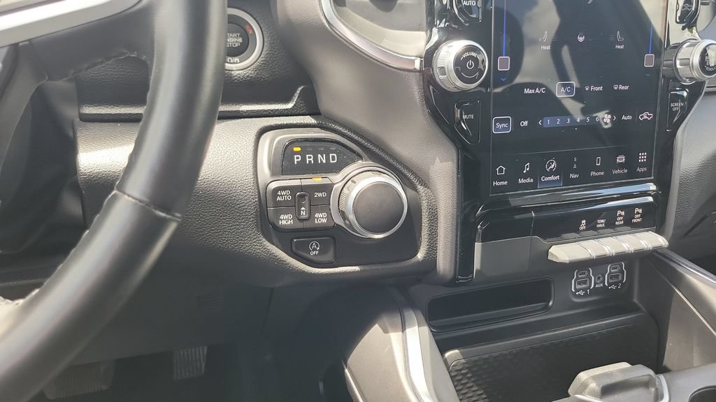 Used 2024 RAM 1500 Big Horn AWD/4WD image 15