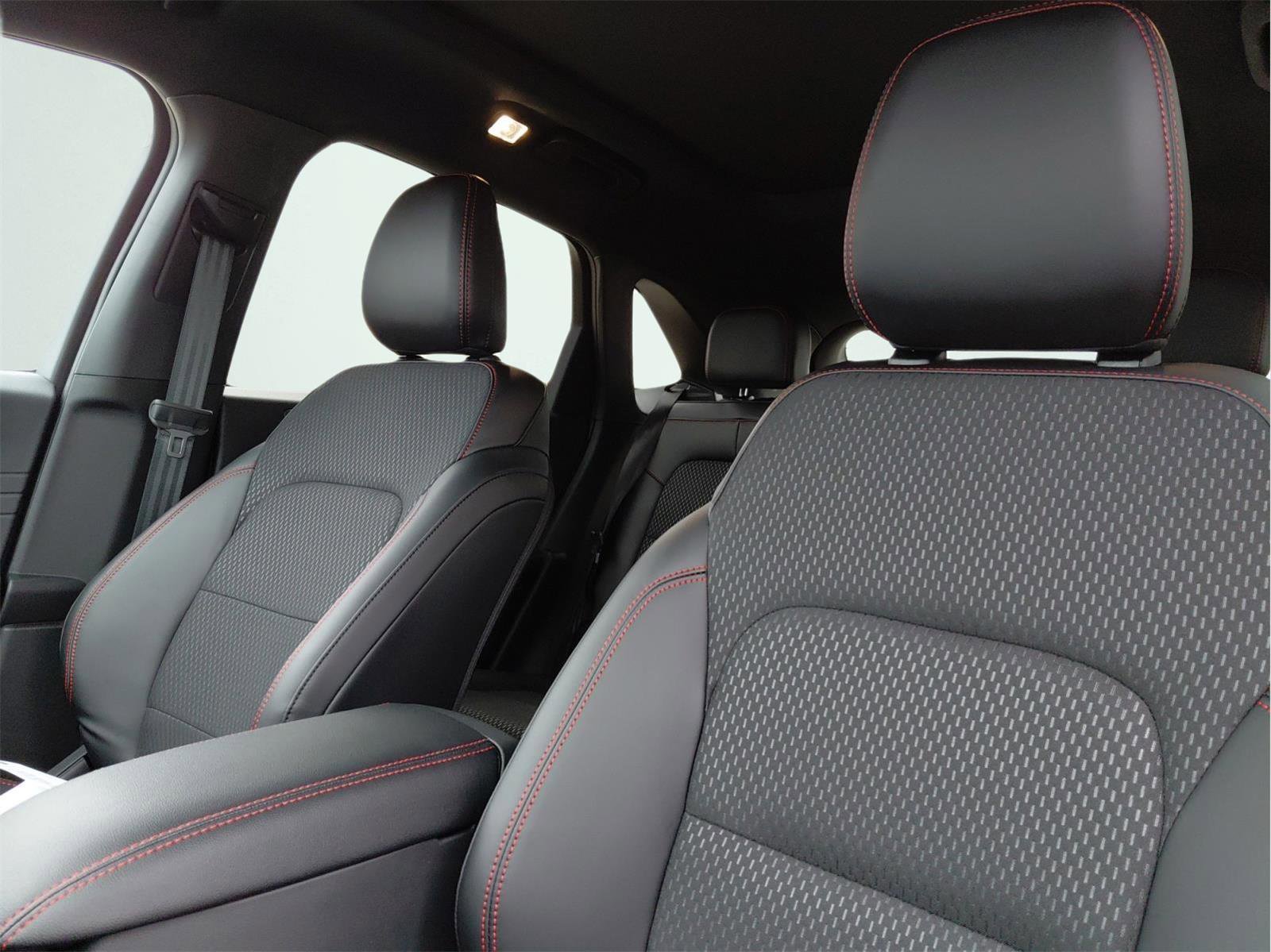 New 2026 Ford Escape ST-Line w/ Tech Pack #1 image 9