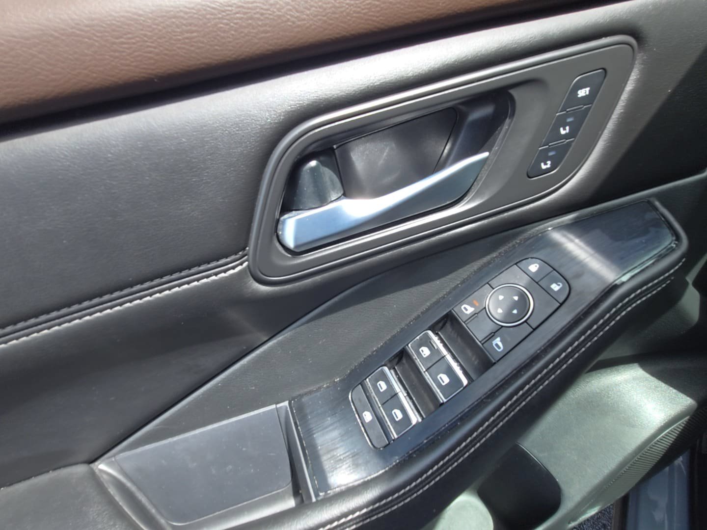 Used 2022 Nissan Rogue SL FWD image 11