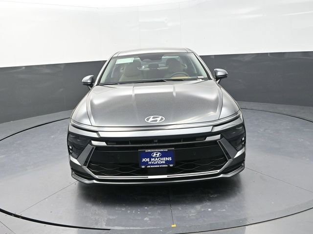 New 2026 Hyundai Sonata Limited FWD image 3