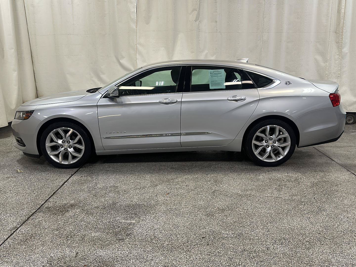 Used 2018 Chevrolet Impala Premier FWD image 2