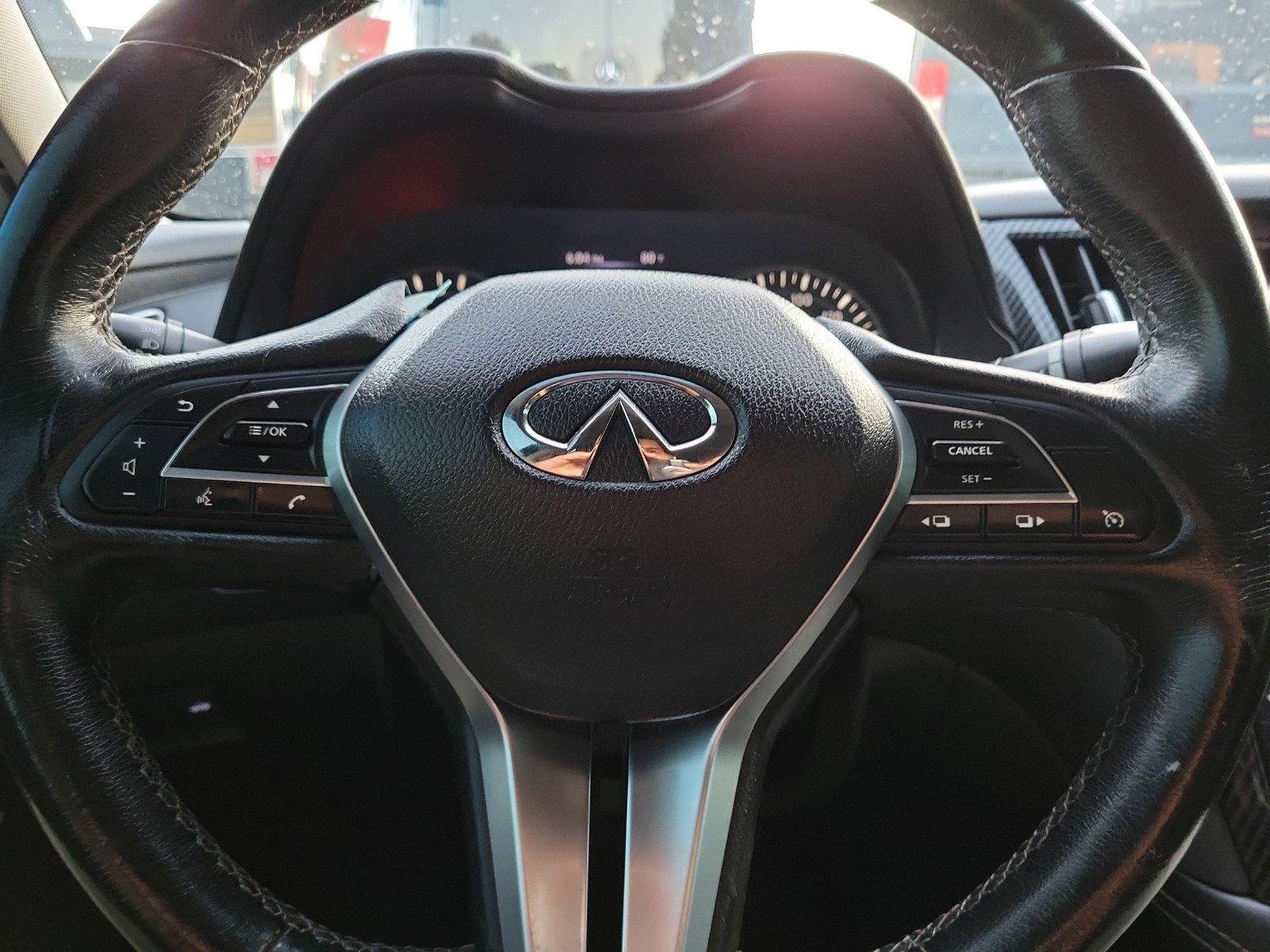 Used 2018 INFINITI Q50 Luxe w/ Essential Package (3.0T Luxe) RWD image 16
