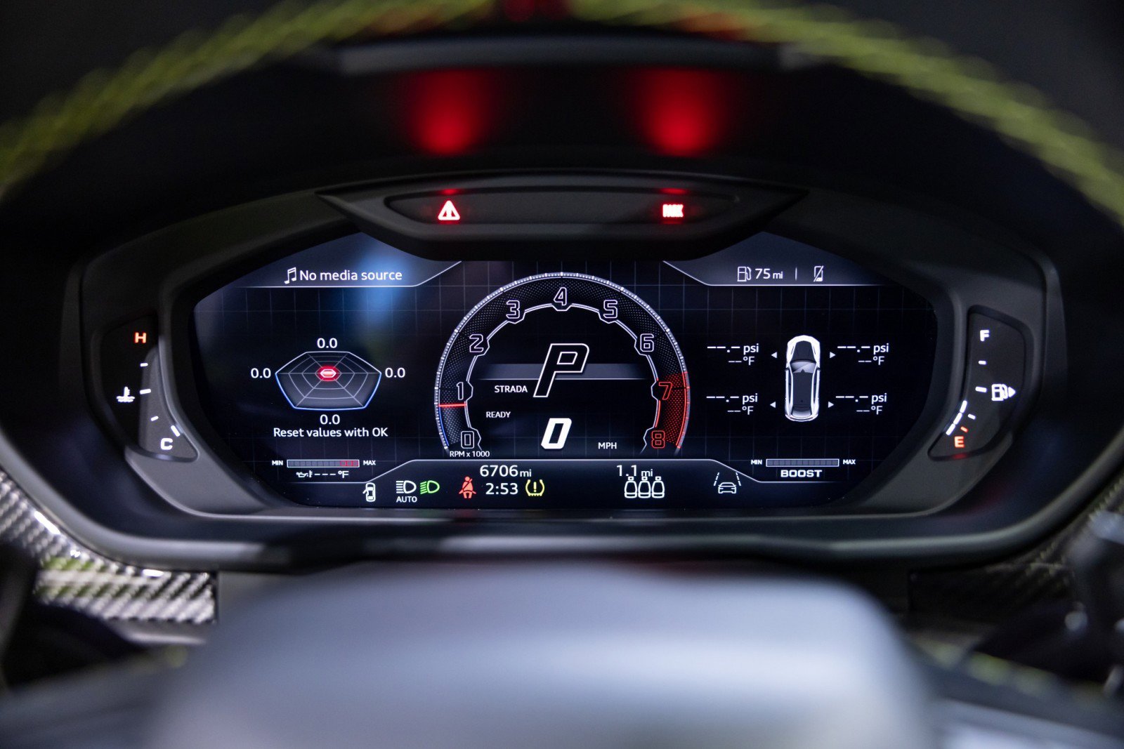 Used 2024 Lamborghini Urus Performante image 40