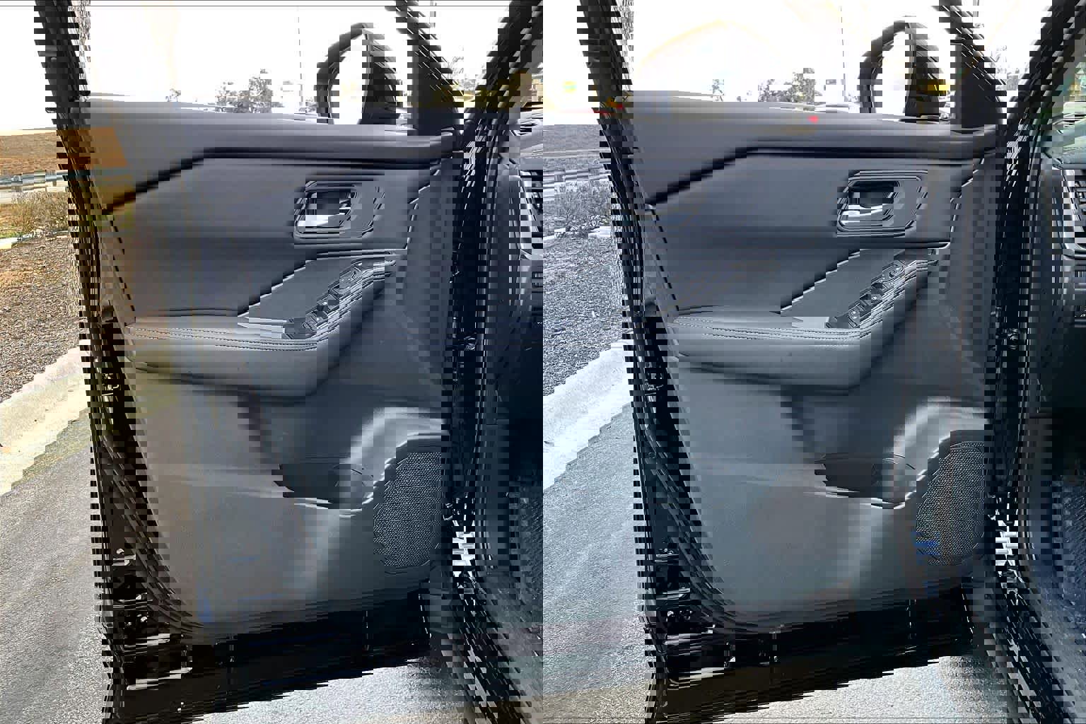 New 2026 Nissan Rogue SV image 10