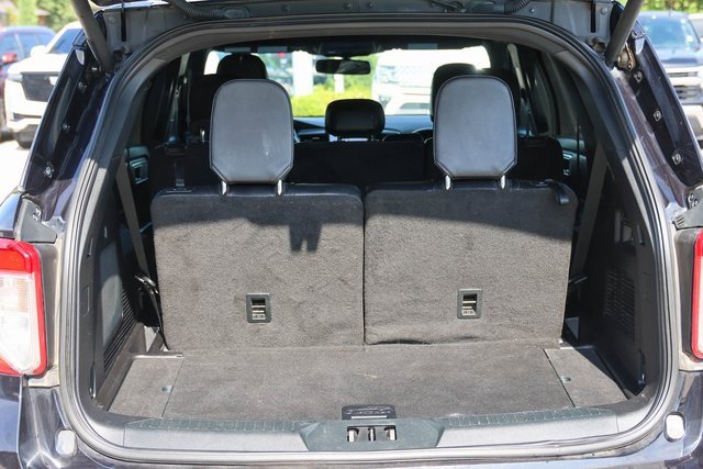 Used 2020 Ford Explorer Limited w/ Class III Trailer Tow Package image 9