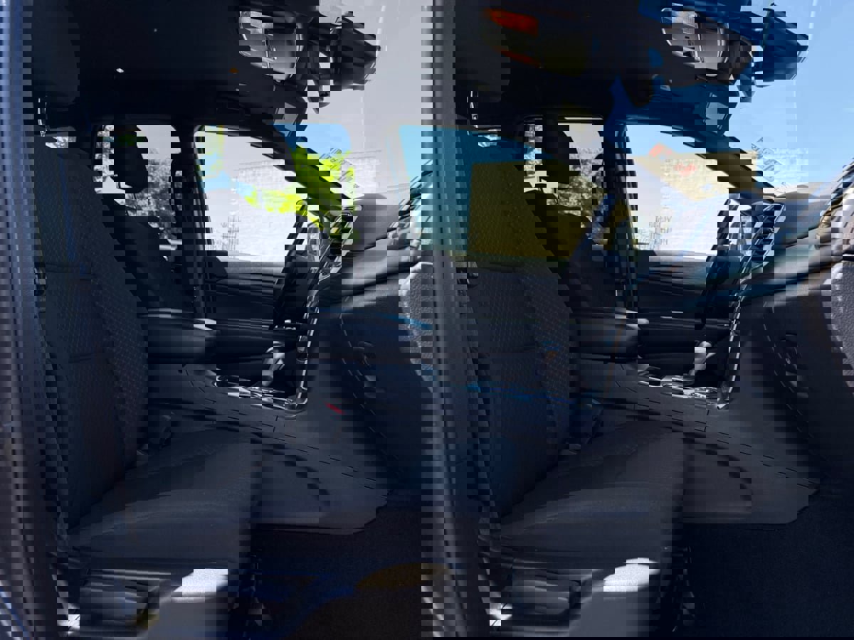 Used 2021 Jeep Grand Cherokee Laredo image 18