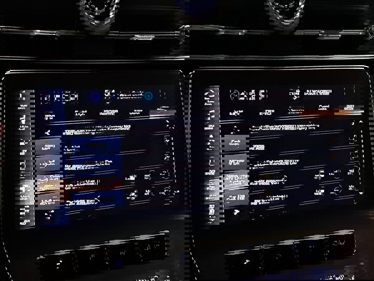 Used 2023 Maserati Grecale GT image 30