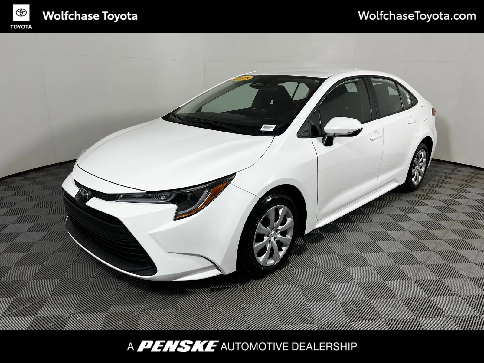 Used 2025 Toyota Corolla LE