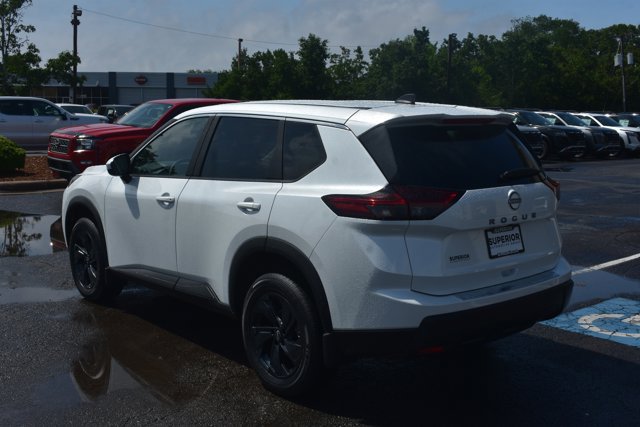 New 2026 Nissan Rogue SV w/ Cold Weather Package FWD image 7