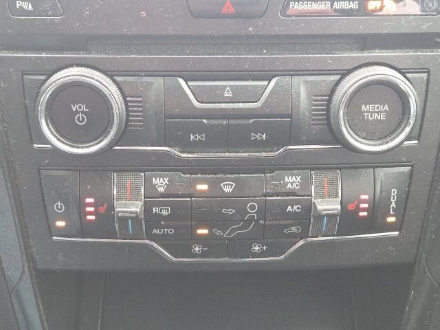 Used 2018 Ford Explorer XLT w/ Equipment Group 202A image 30