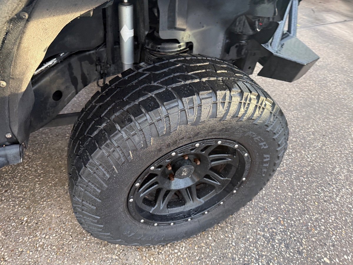 Used 2014 Jeep Wrangler Unlimited Rubicon image 17