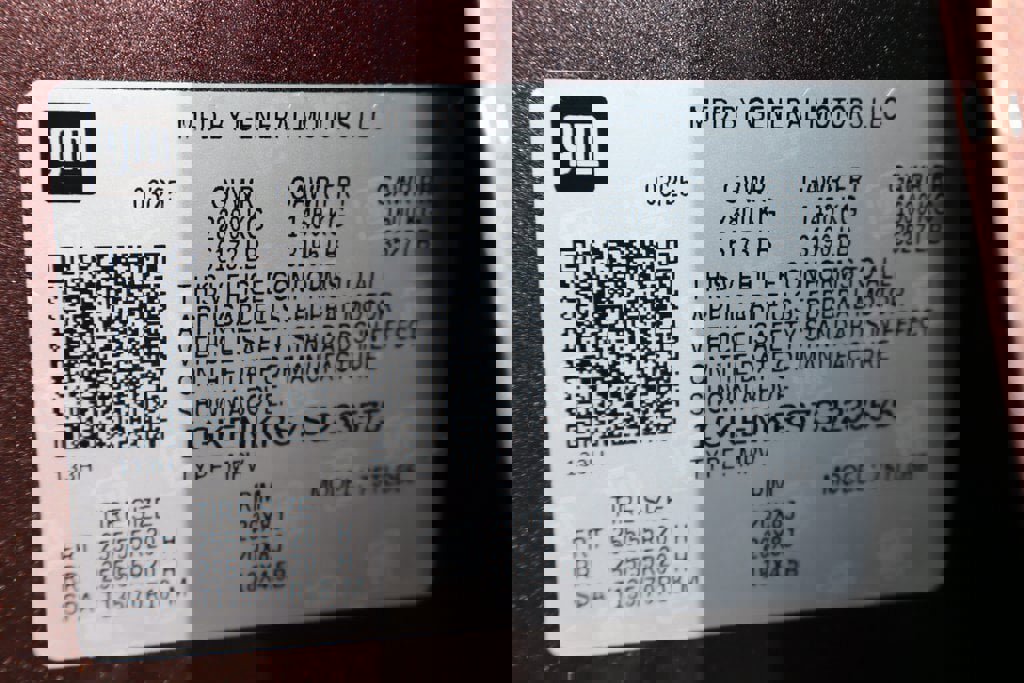 New 2025 GMC Acadia Elevation w/ Elevation Premium Package image 27