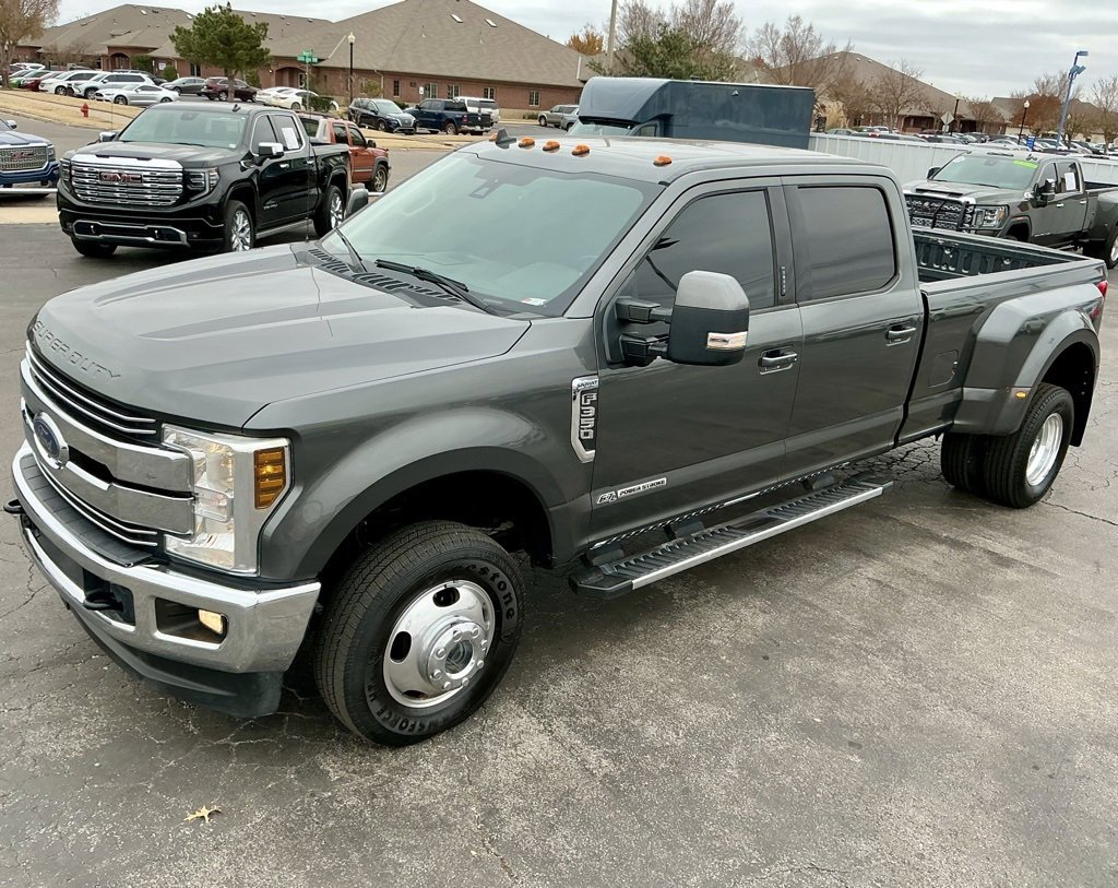 Used 2019 Ford F350 Lariat w/ Lariat Ultimate Package image 5