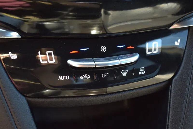 Used 2020 Cadillac XT6 Sport AWD/4WD image 27