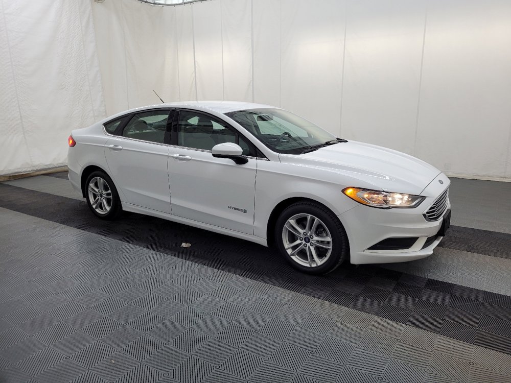 Used 2018 Ford Fusion S image 11