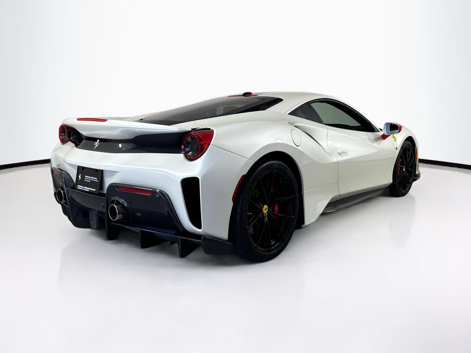 Certified 2020 Ferrari 488 Pista Coupe RWD image 7