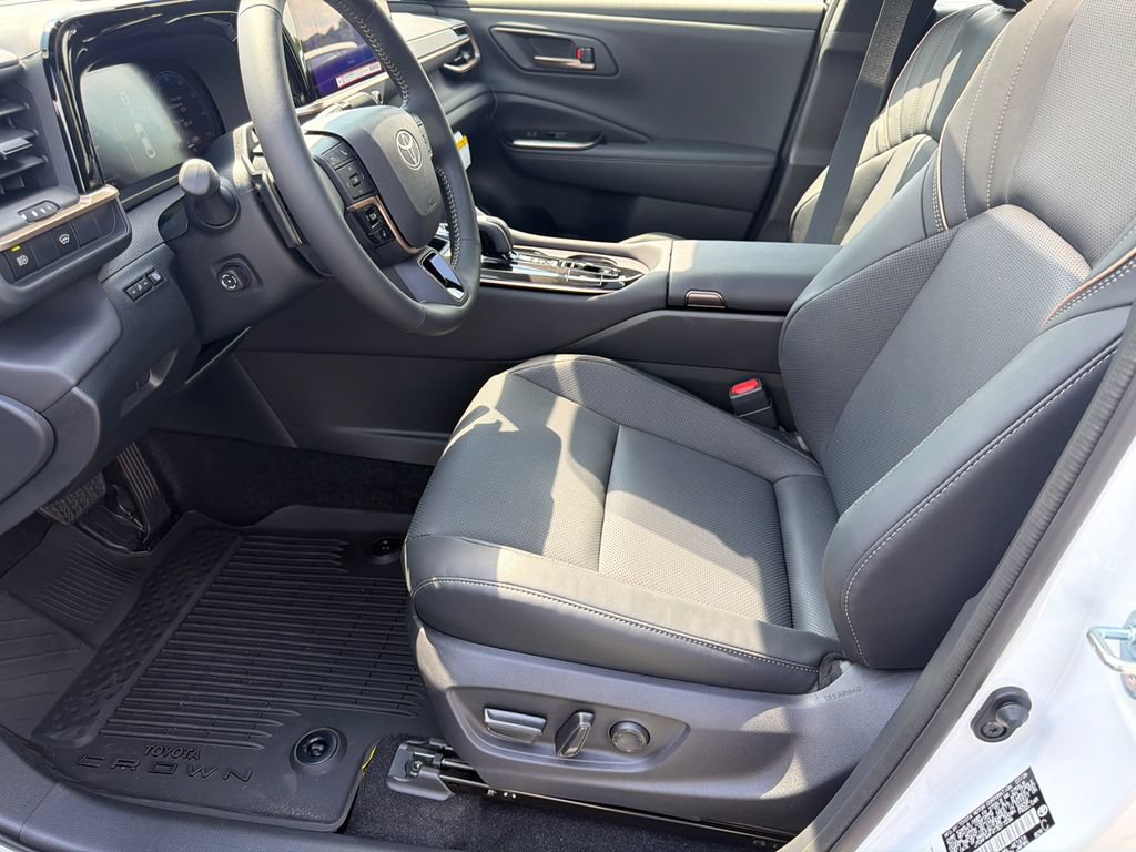 New 2026 Toyota Crown Platinum AWD/4WD image 17