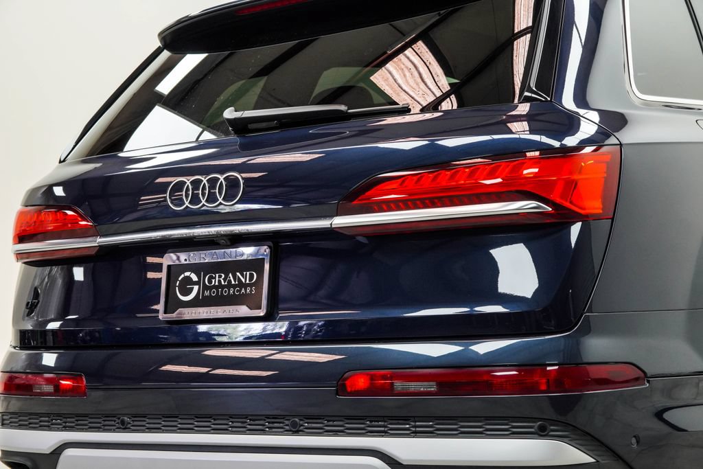 Used 2025 Audi Q7 3.0T Premium Plus AWD/4WD image 14