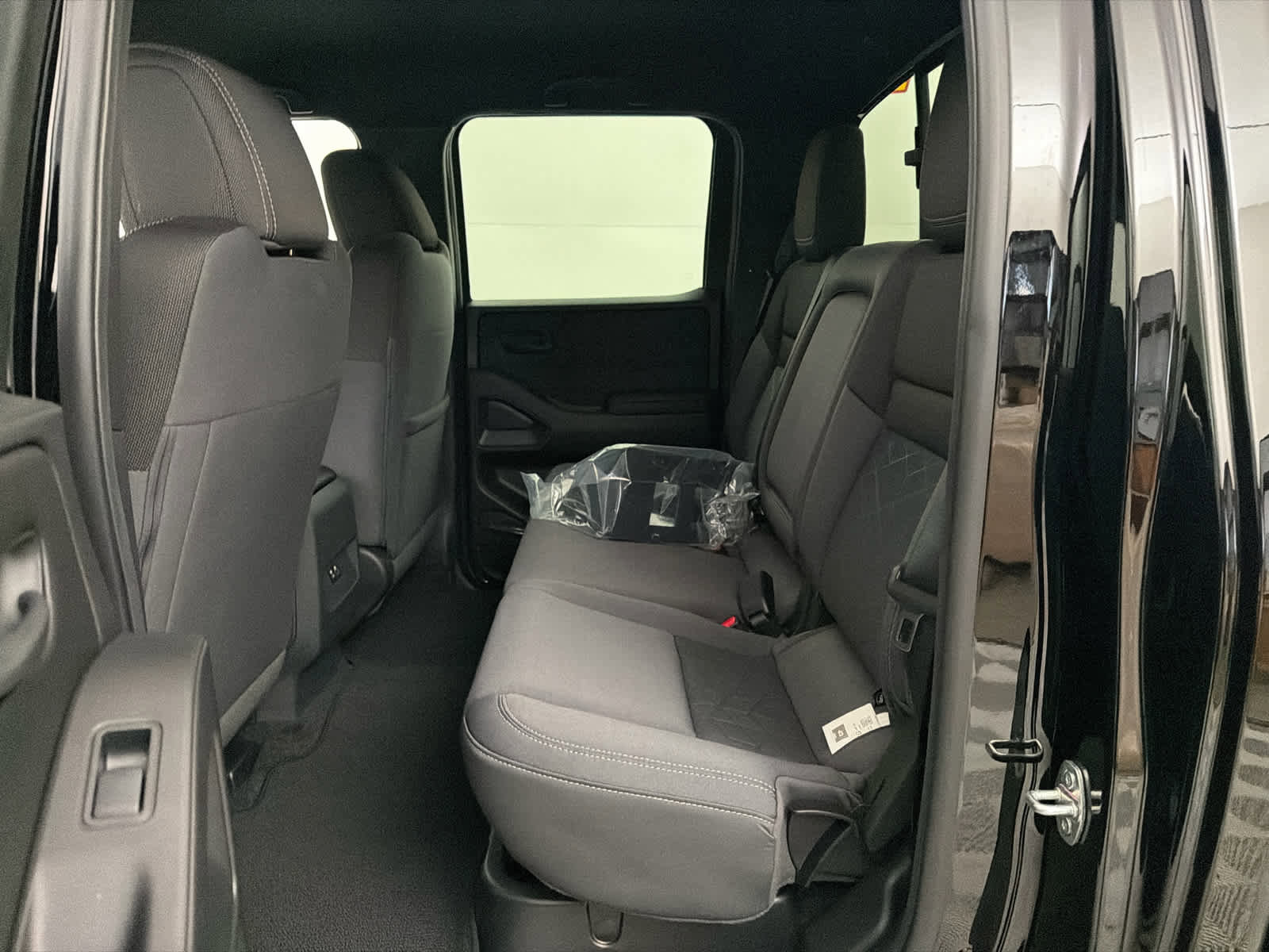 New 2026 Nissan Frontier SV w/ Tow Package image 15