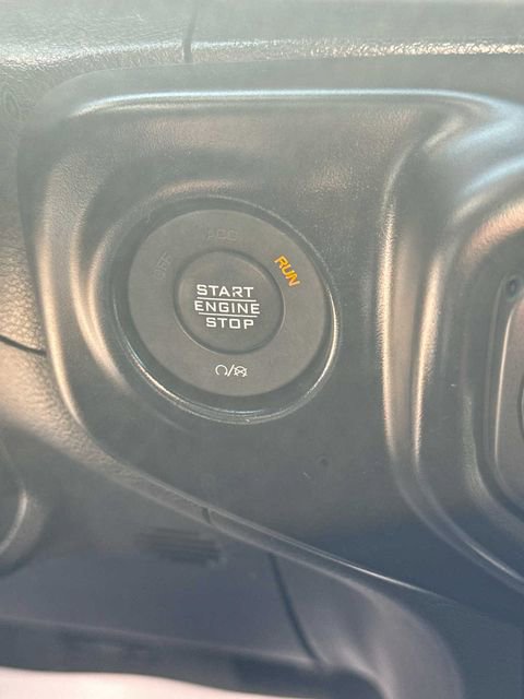 Used 2022 Jeep Wrangler Unlimited Sport AWD/4WD image 25