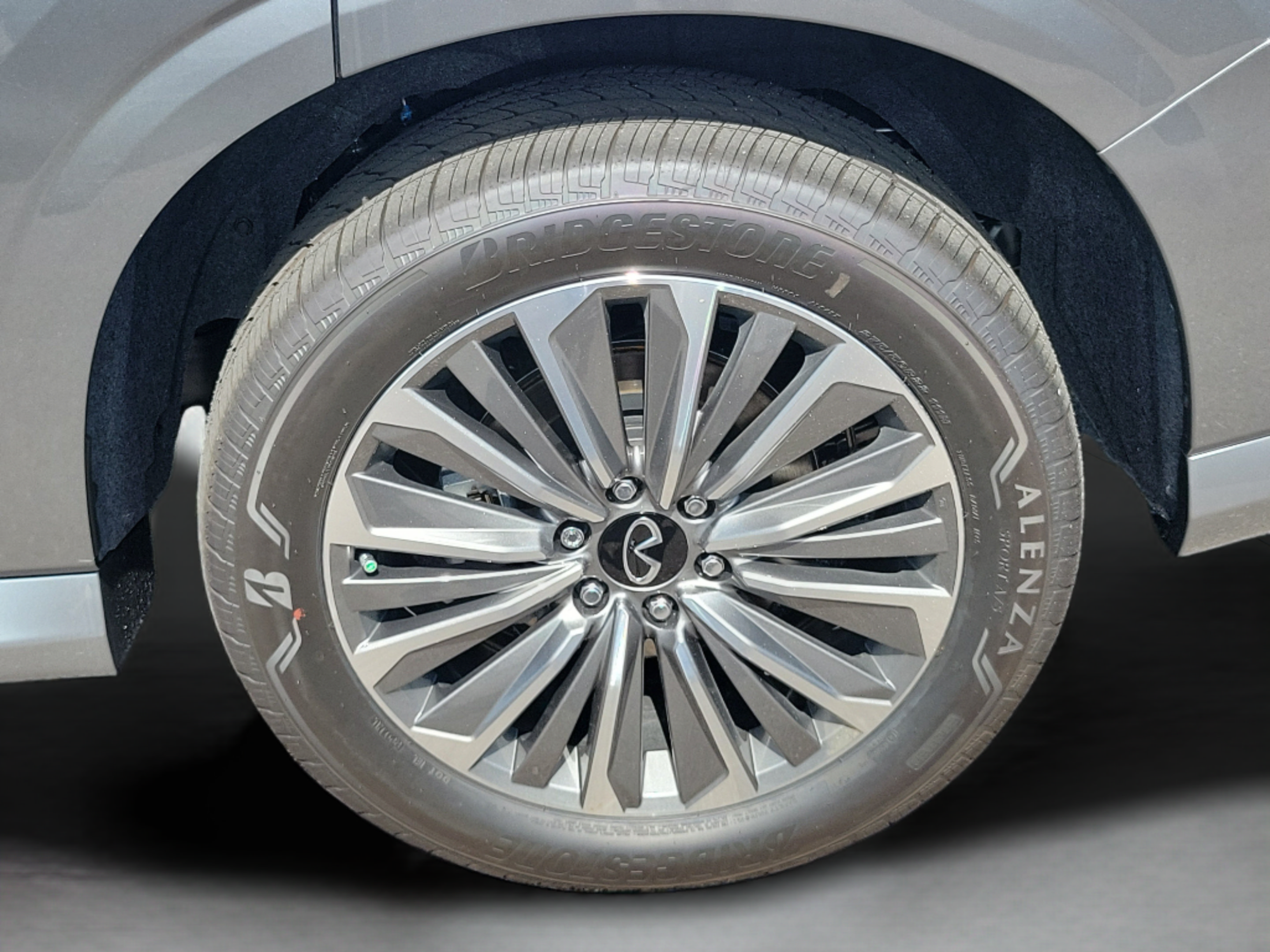 New 2027 INFINITI QX80 Luxe w/ Cargo Package RWD image 40