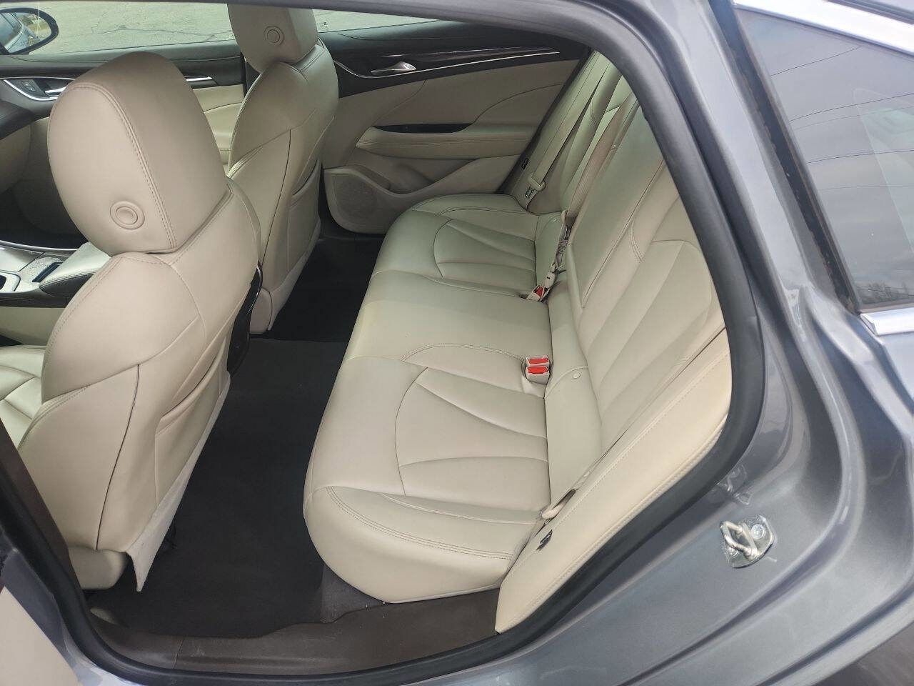 Used 2019 Buick LaCrosse Preferred FWD image 19