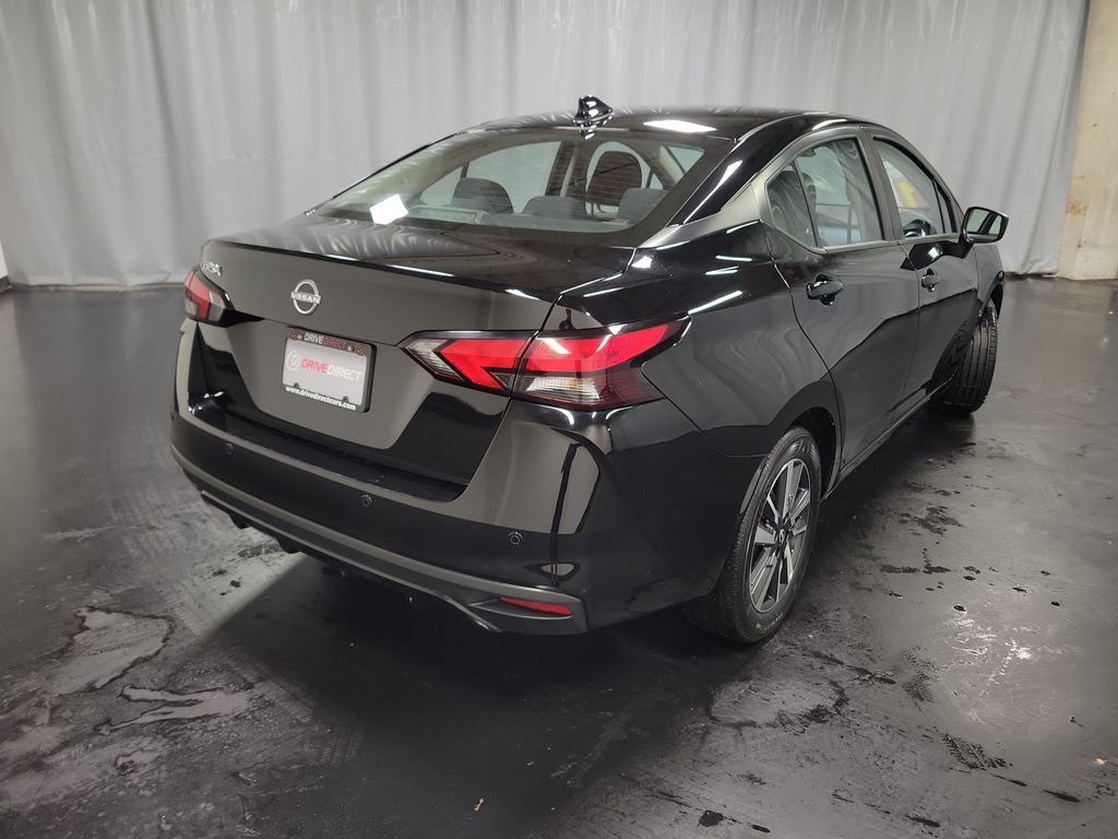 Used 2025 Nissan Versa SV FWD image 8