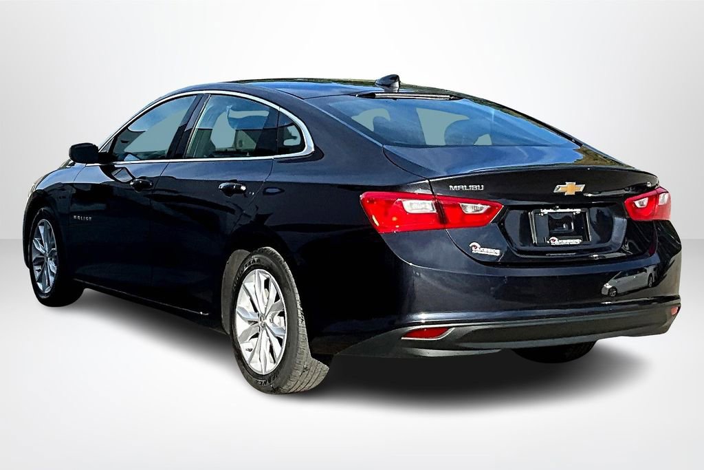 Used 2023 Chevrolet Malibu LT image 4