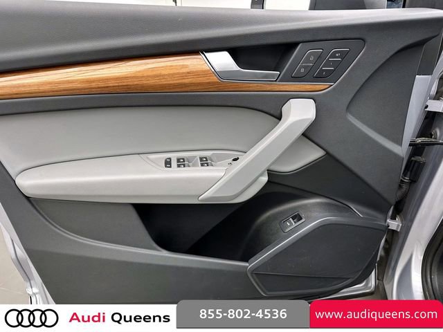 Certified 2022 Audi Q5 2.0T Premium w/ Convenience Package image 17